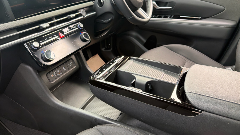 Hyundai TUCSON 1.6T Hybrid Advance 5dr Auto Hybrid Estate